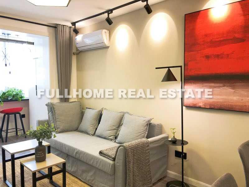 Same compound: Dongxin Apartment, 2 bedrooms in Shanghai