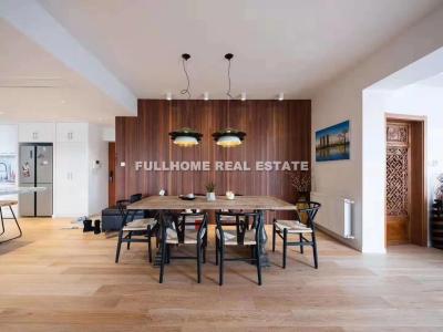 Similar property: Qing Zhi Jie Garden, 5 bedrooms, 320 sqm in Shanghai