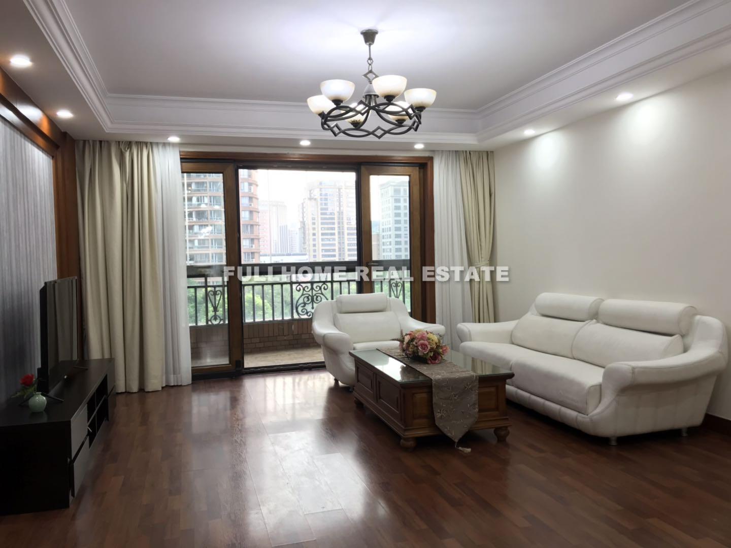 Gubei International Plaza - 3 bedroom apartment in Shanghai, Gubei, Hongqiao