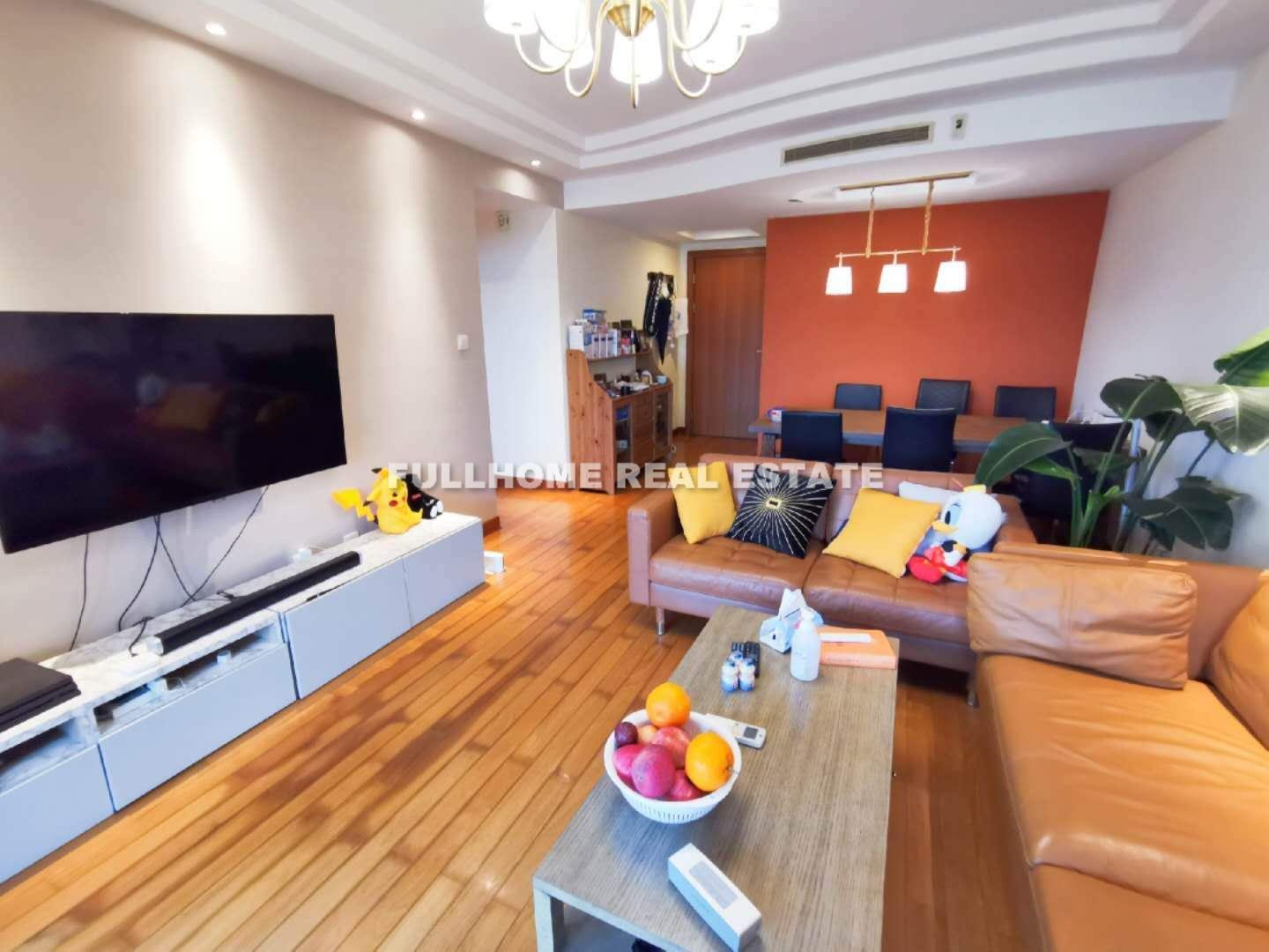 Yanlord Garden - 2 bedroom apartment in Shanghai, Lujiazui, Pudong