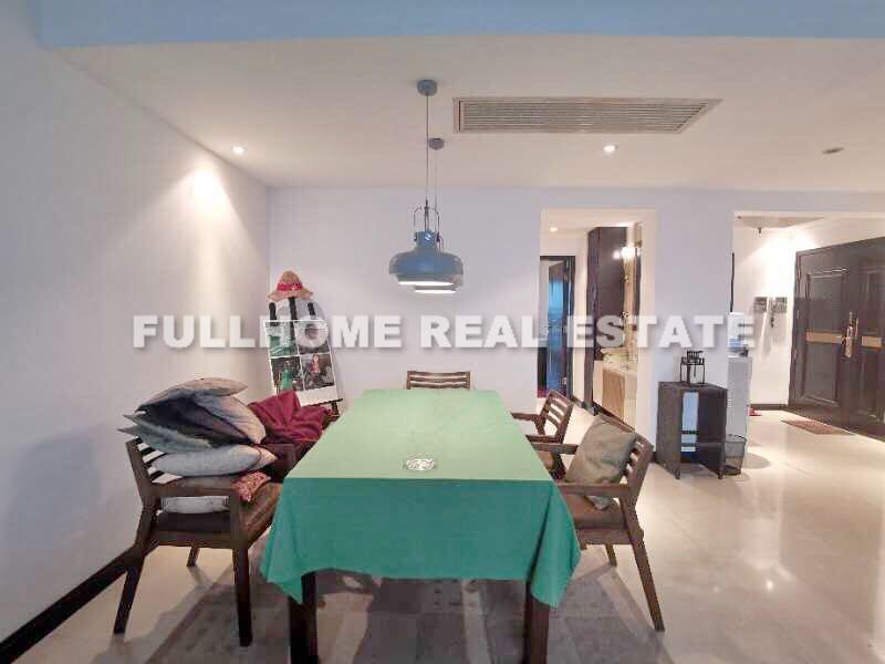 Shimao Riviera Garden - 2 bedroom apartment in Shanghai, Lujiazui, Pudong