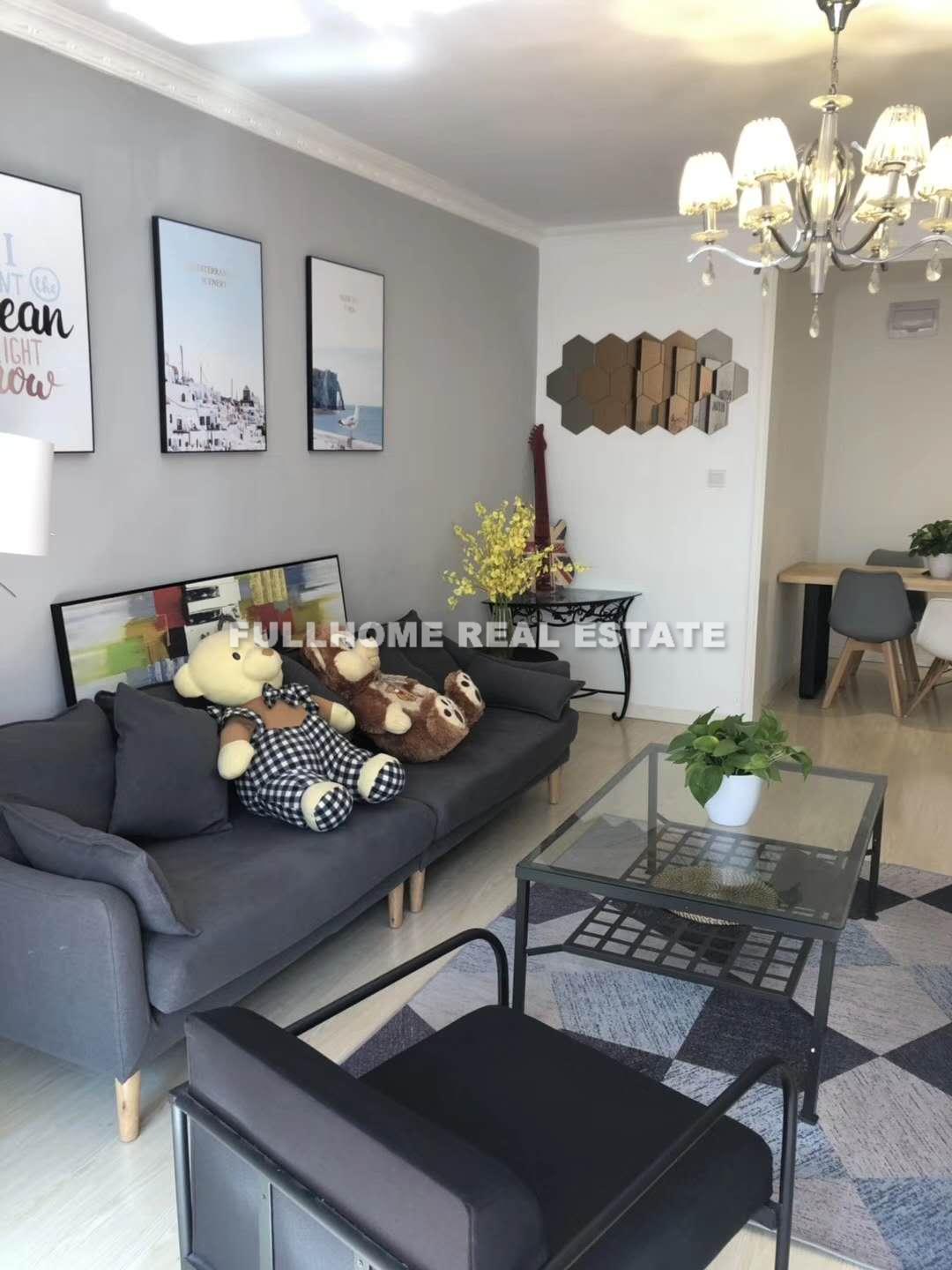 Dong Hai Garden - 3 bedroom apartment in Shanghai, Jing An, Downtown