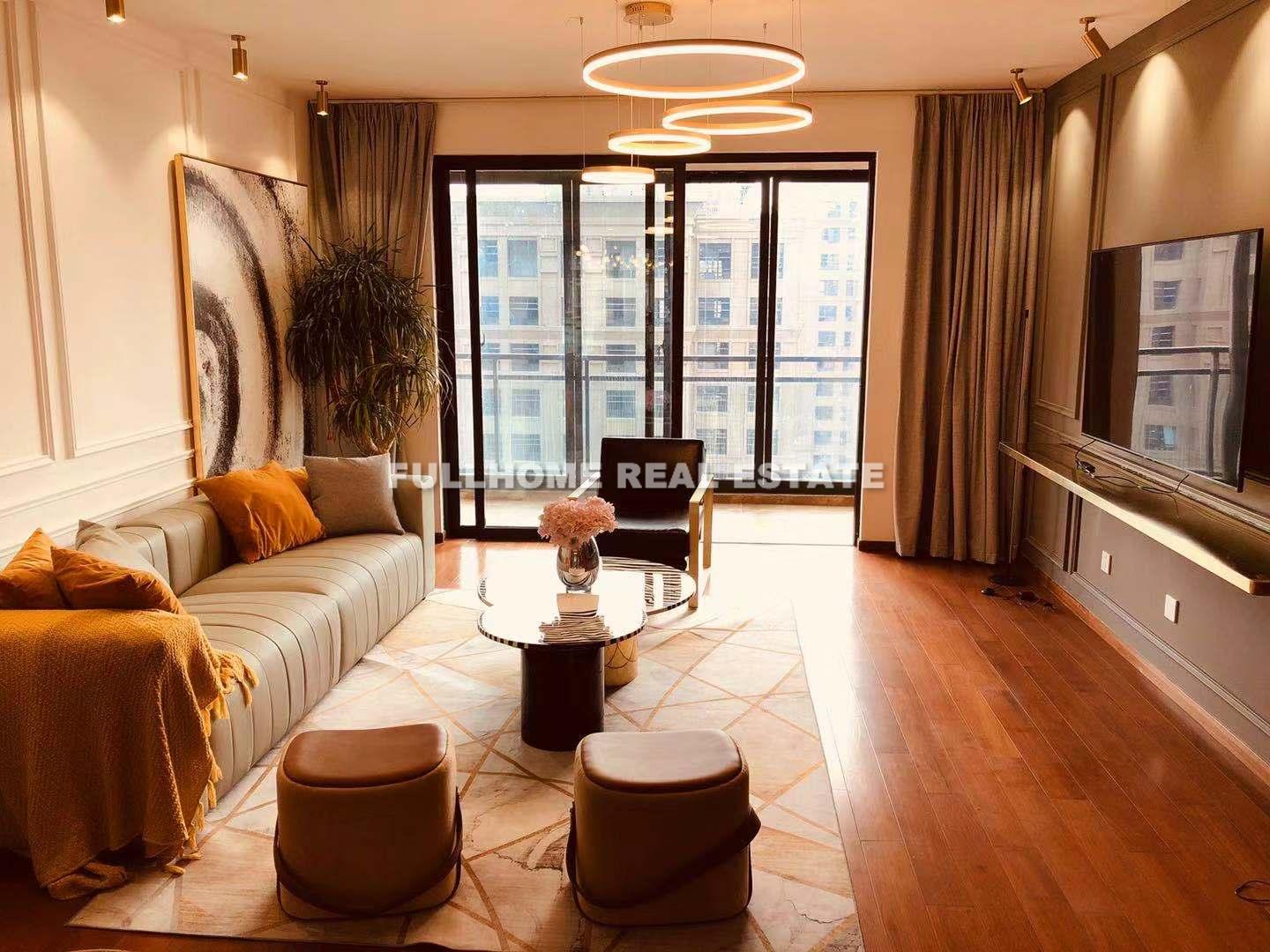 The Bund - 3 bedroom apartment in Shanghai, The Bund, Downtown