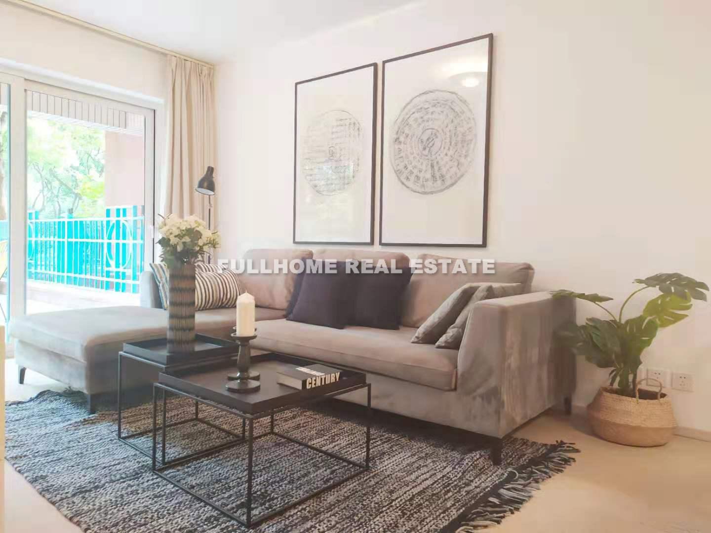 The Courtyards - 3 bedroom apartment in Shanghai, Jing An, Downtown