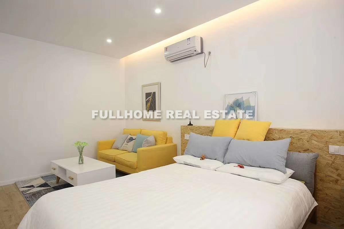 Lane 31 Wulumuqi Road Old House	 - Interior view 5, Shanghai rental property