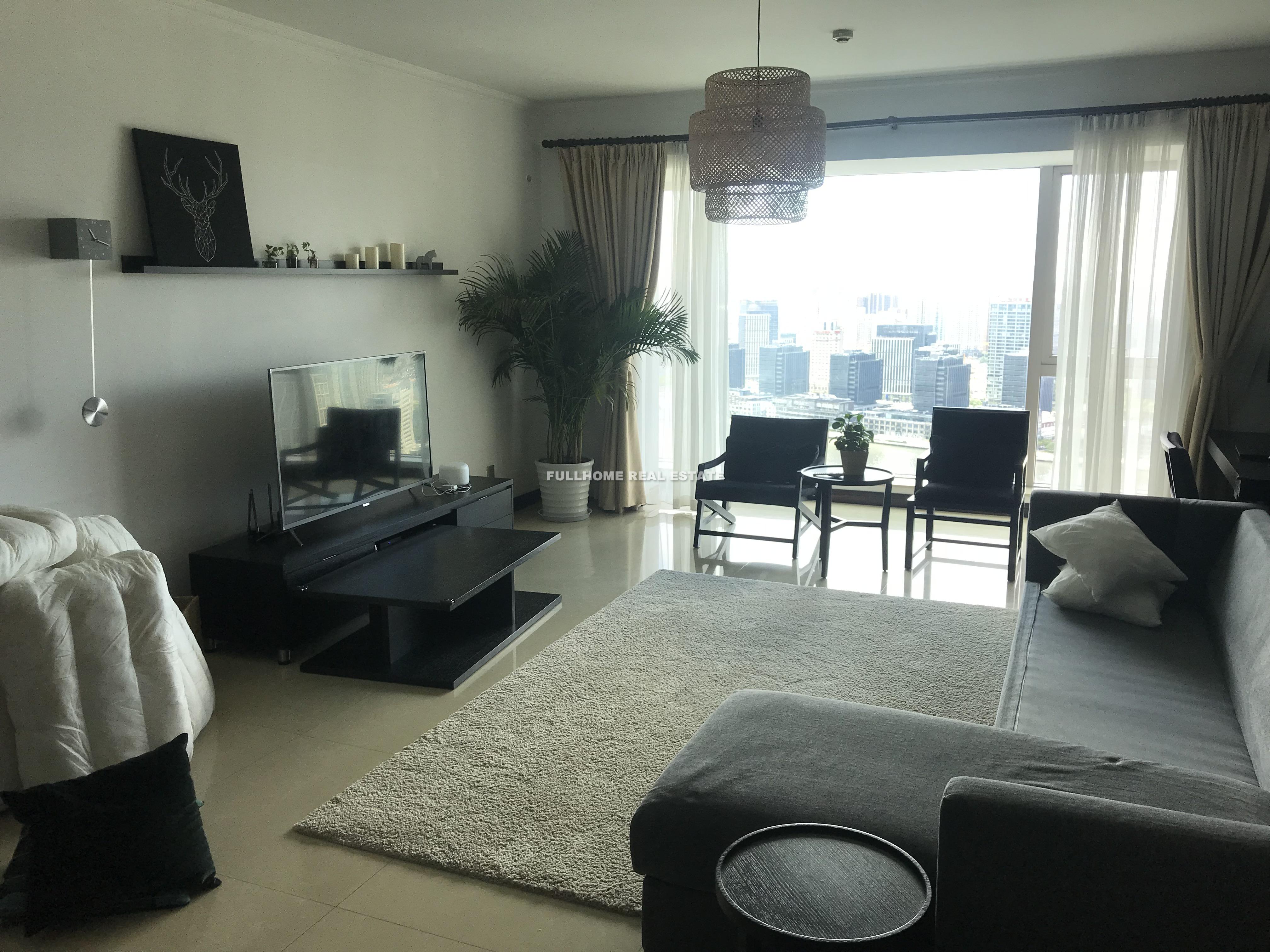 Shimao Riviera Garden - 3 bedroom apartment in Shanghai, Lujiazui, Pudong