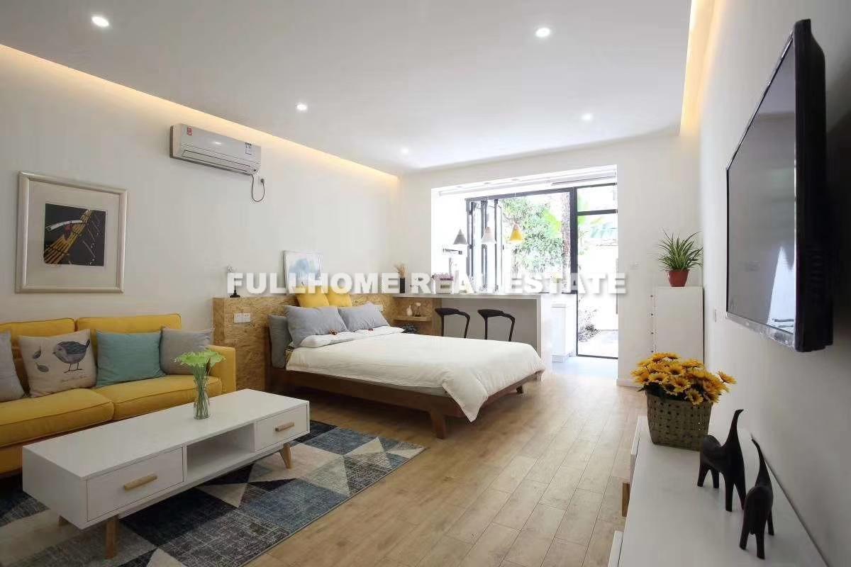 Lane 31 Wulumuqi Road Old House	 - Interior view 2, Shanghai rental property
