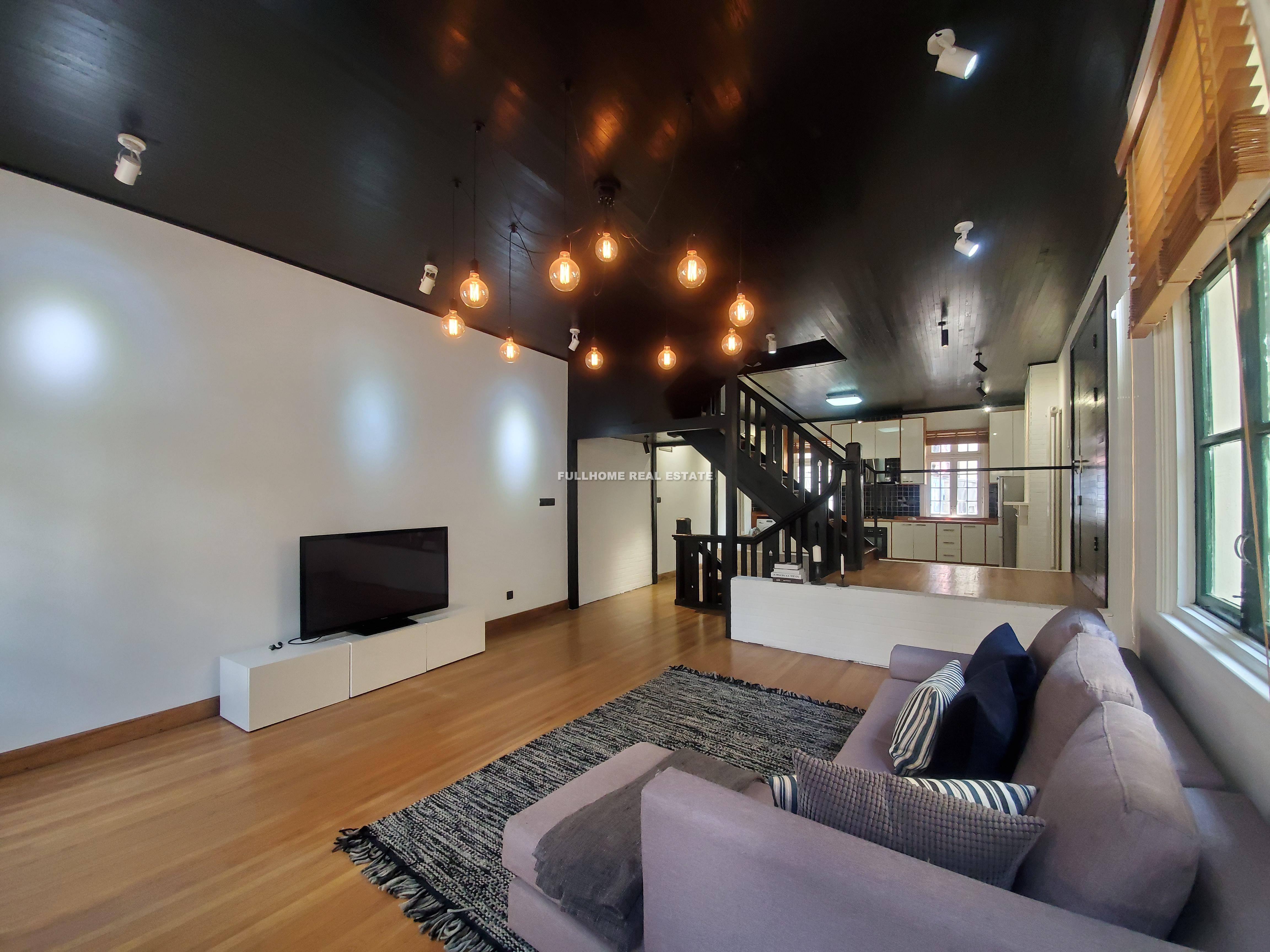 Lane1200-1500 Middle Fuxing Road Old House - 3 bedroom apartment in Shanghai, People Square, Downtown