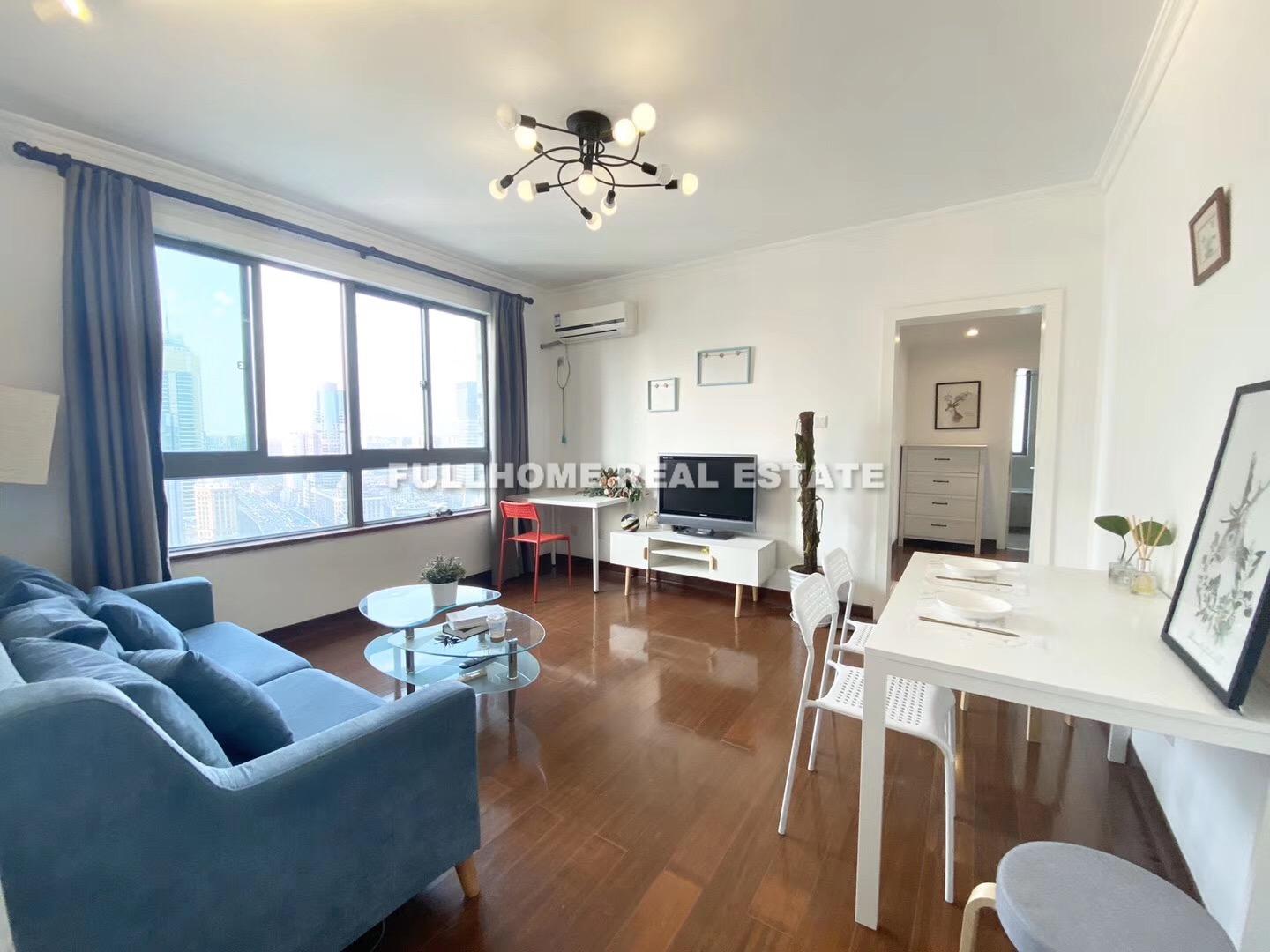 Top Of City - 2 bedroom apartment in Shanghai, People Square, Downtown