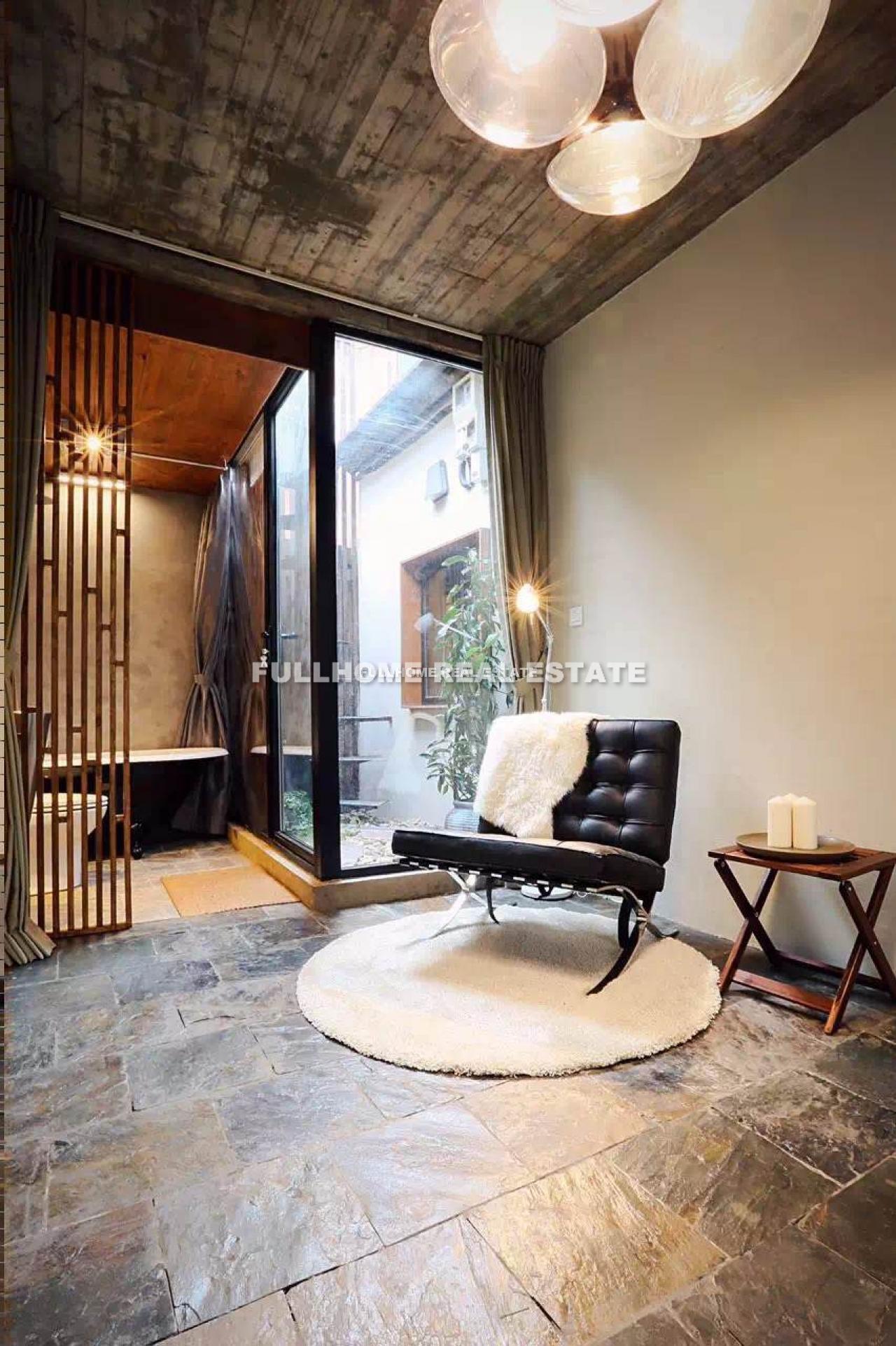No.1-1000 Xikang Road Old House	 - Interior view 8, Shanghai rental property