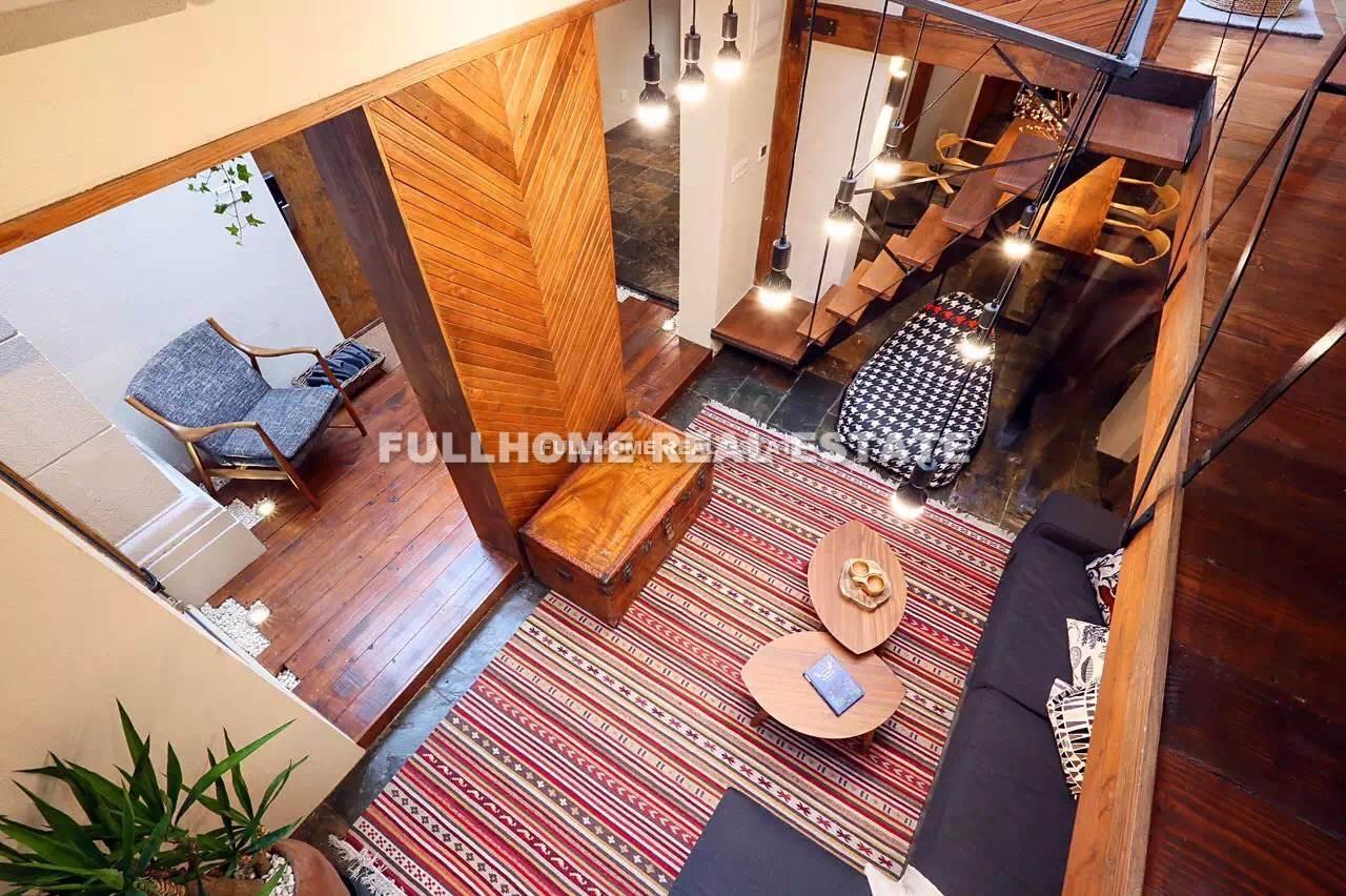 No.1-1000 Xikang Road Old House	 - 3 bedroom apartment in Shanghai, FFC, Downtown