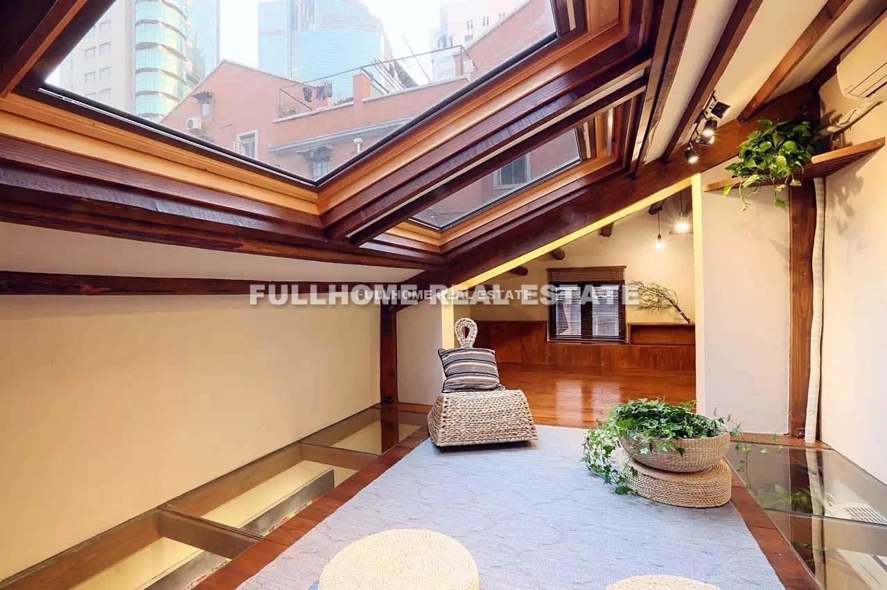 No.1-1000 Xikang Road Old House	 - Interior view 3, Shanghai rental property