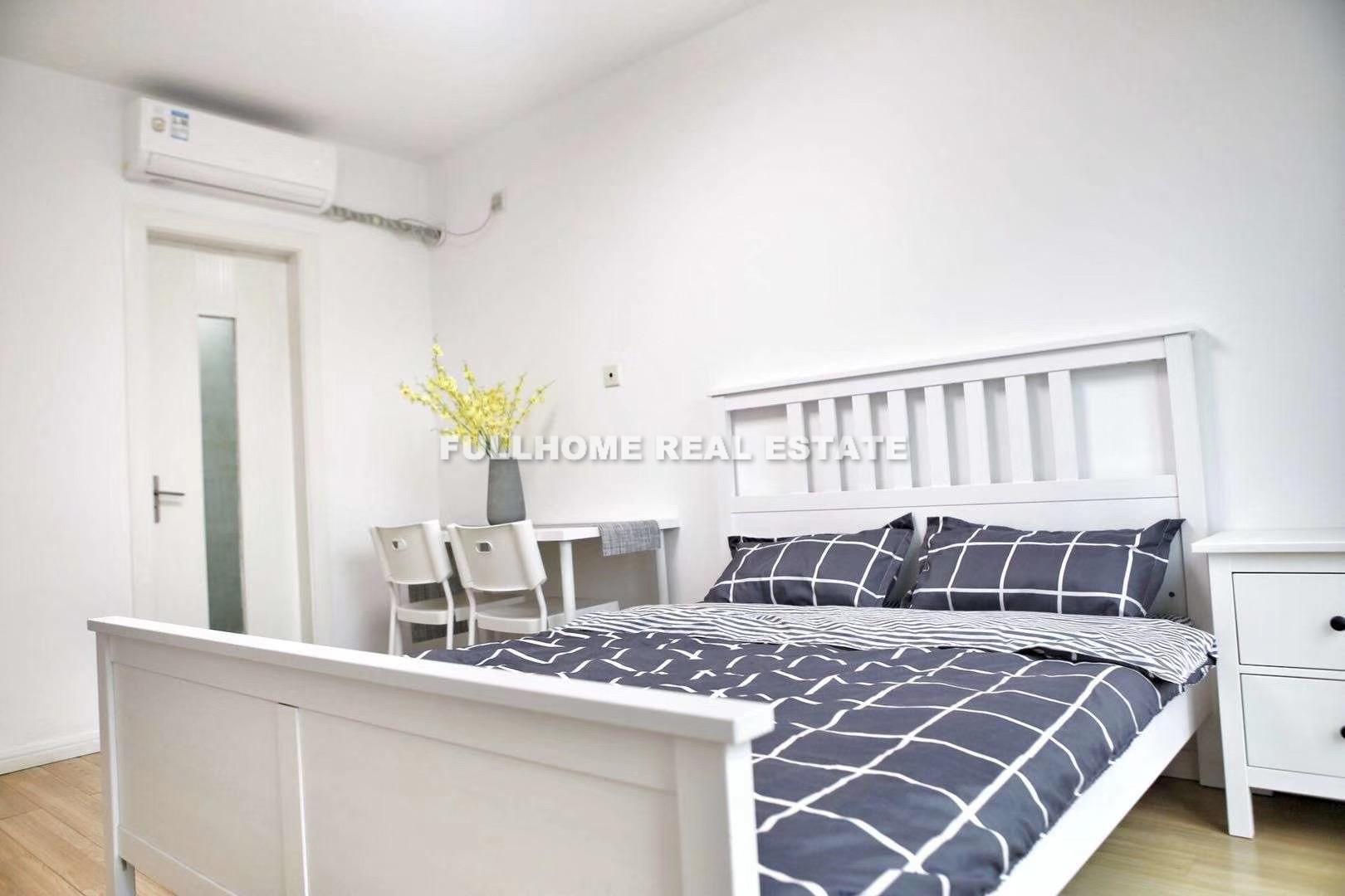 Regents Park - 1 bedroom apartment in Shanghai, Zhongshan Park, Downtown