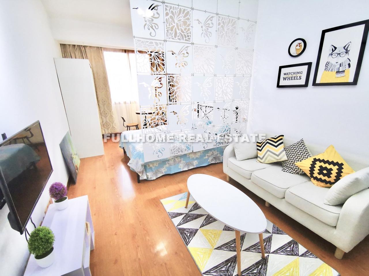 Lane 1-500 Xingguo Road Old House - 2 bedroom apartment in Shanghai, Downtown, Downtown