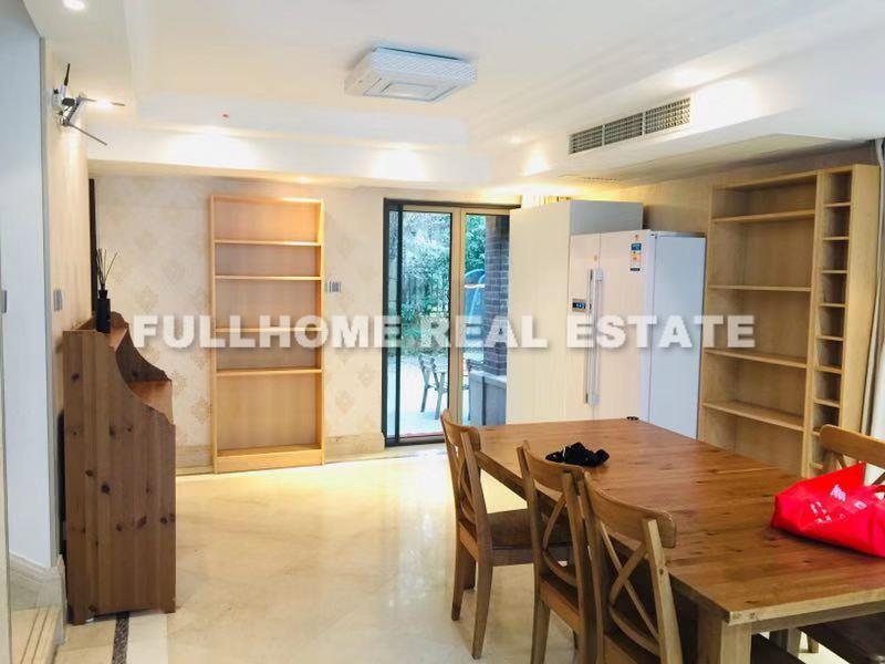 Seasons Villa - 4 bedroom apartment in Shanghai, Century Park and Lianyang, Pudong