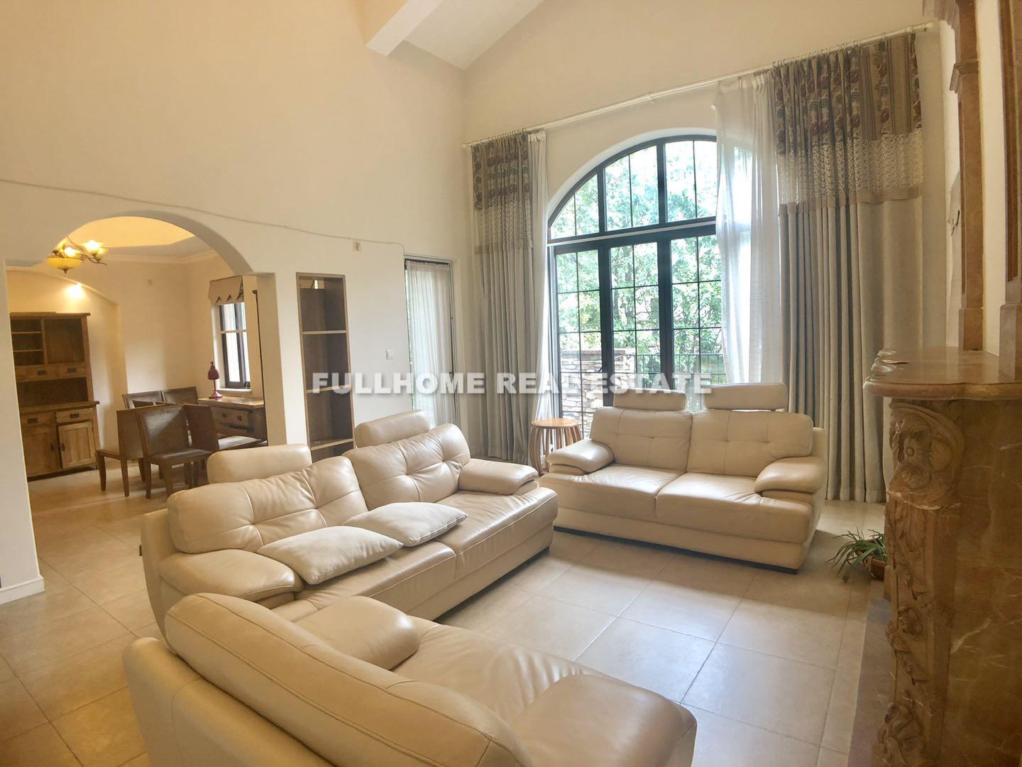 Rancho Santa Fe - 4 bedroom apartment in Shanghai, Minhang, Suburb