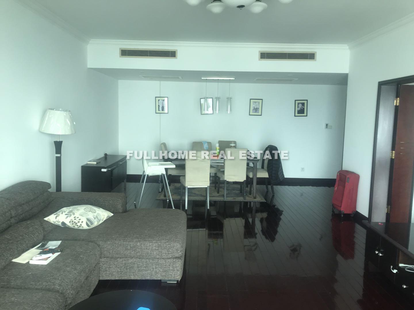 Shimao Riviera Garden - 3 bedroom apartment in Shanghai, Lujiazui, Pudong