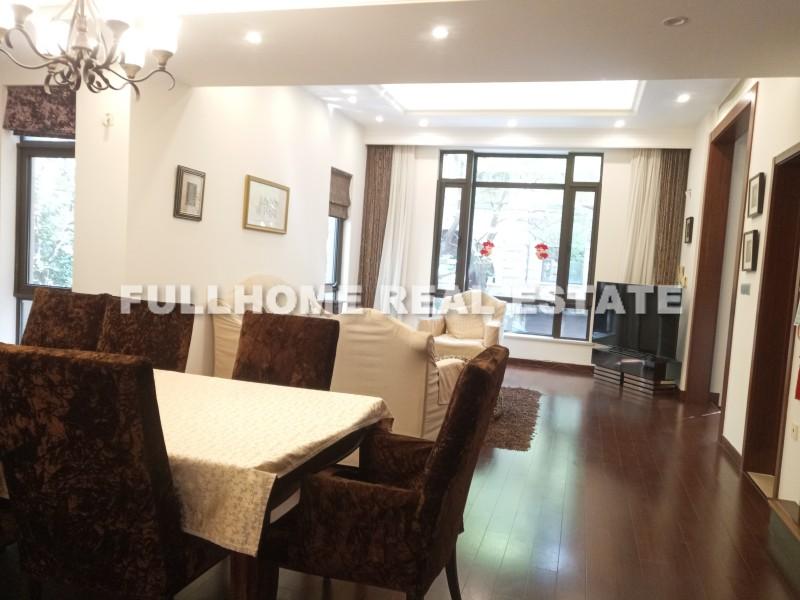 Stratford - 3 bedroom apartment in Shanghai, Minhang, Suburb