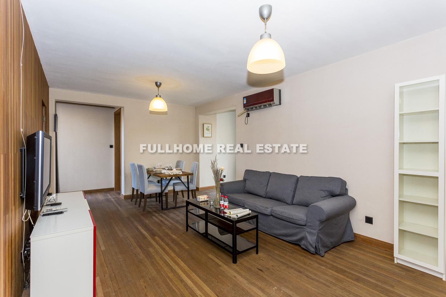 Haisi Mansion - 2 bedroom apartment in Shanghai, Xujiahui, Downtown