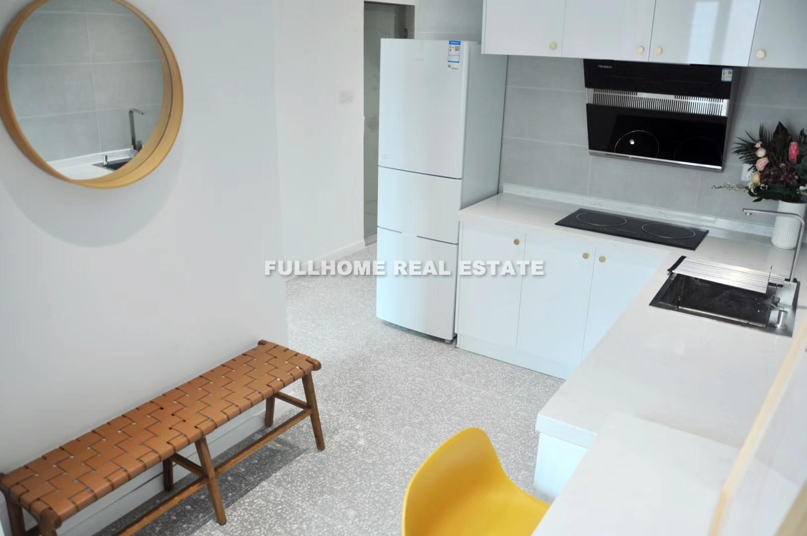 Zheng Ning Compound - 2 bedroom apartment in Shanghai, Jing An, Downtown