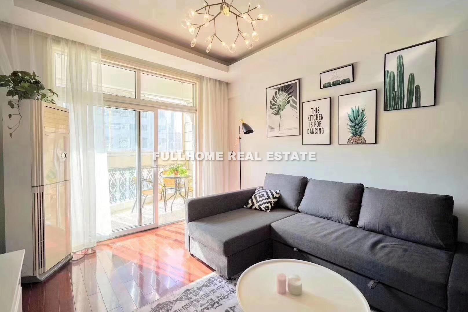 No1-200 Middle Jianguo Road Old House - 3 bedroom apartment in Shanghai, Xintiandi, Downtown