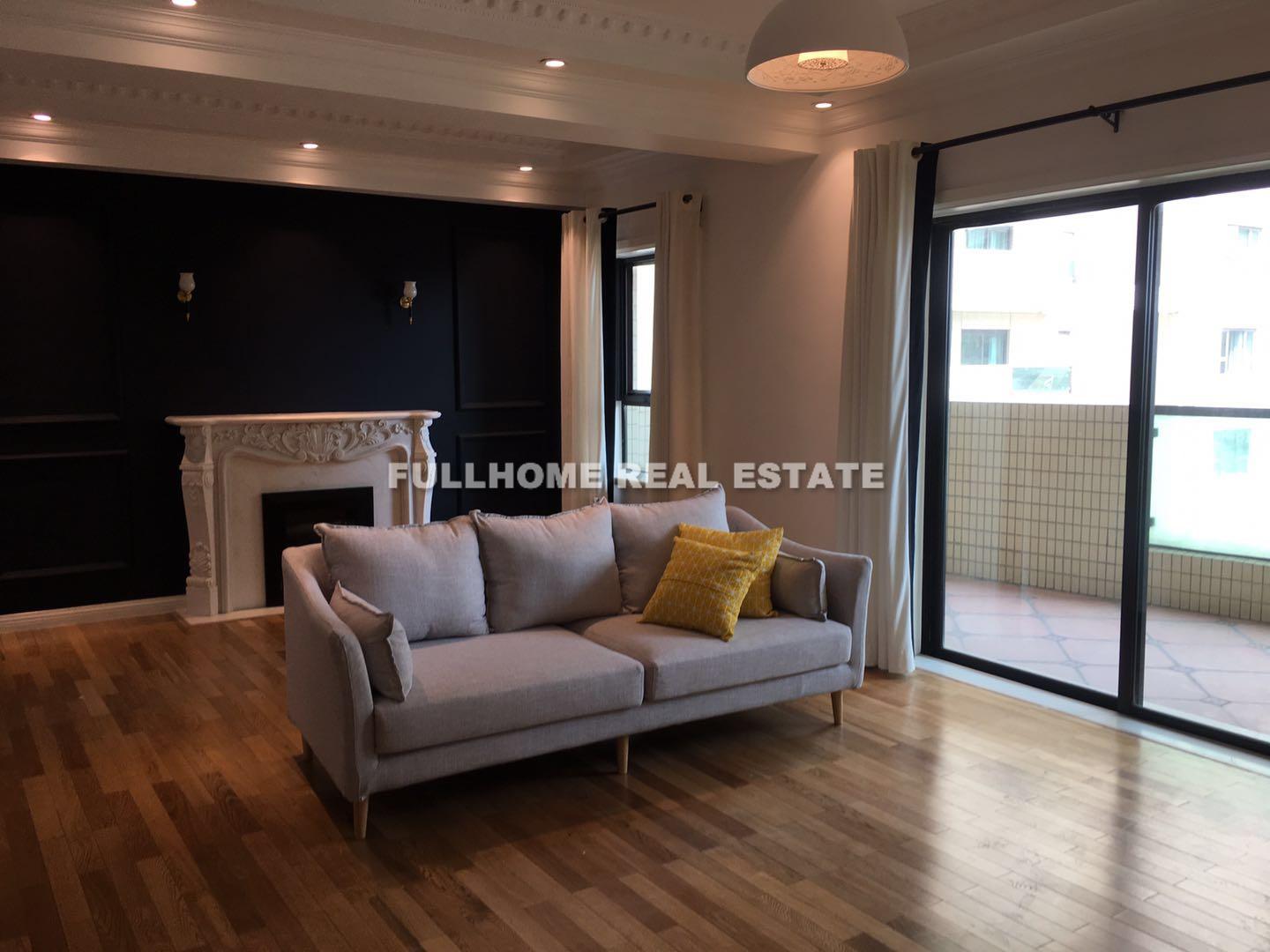 Ambassy Court - 2 bedroom apartment in Shanghai, FFC, Downtown