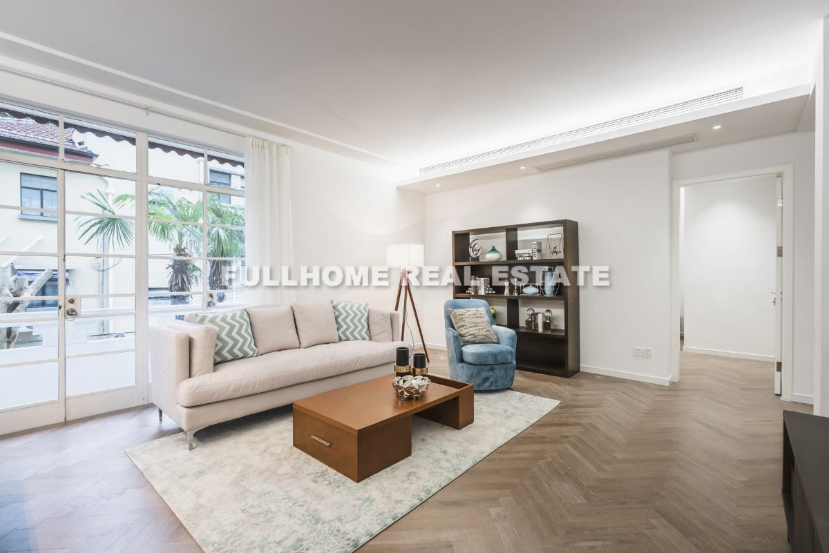 Lane 600-1000 South Jianguo Road Old House - 3 bedroom apartment in Shanghai, FFC, Downtown