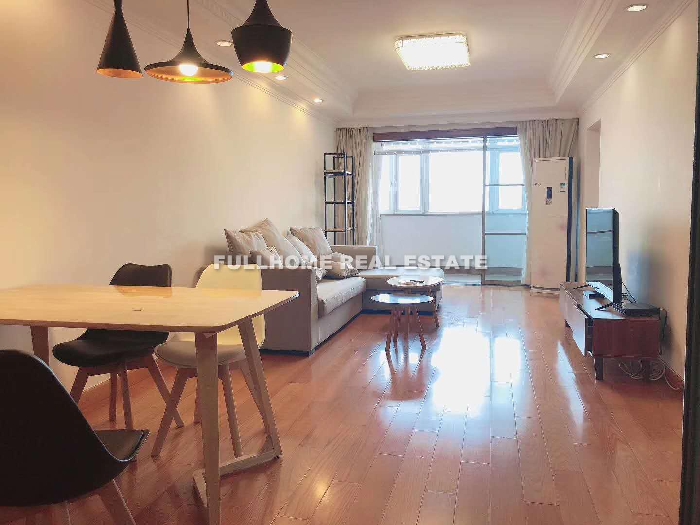 Xuhui Garden - 3 bedroom apartment in Shanghai, Xujiahui, Downtown