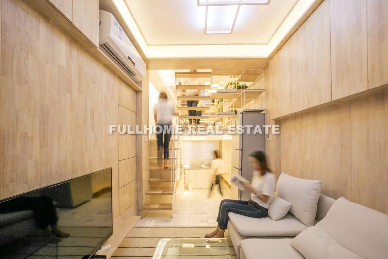 Same compound: Hongye Garden, 2 bedrooms in Shanghai