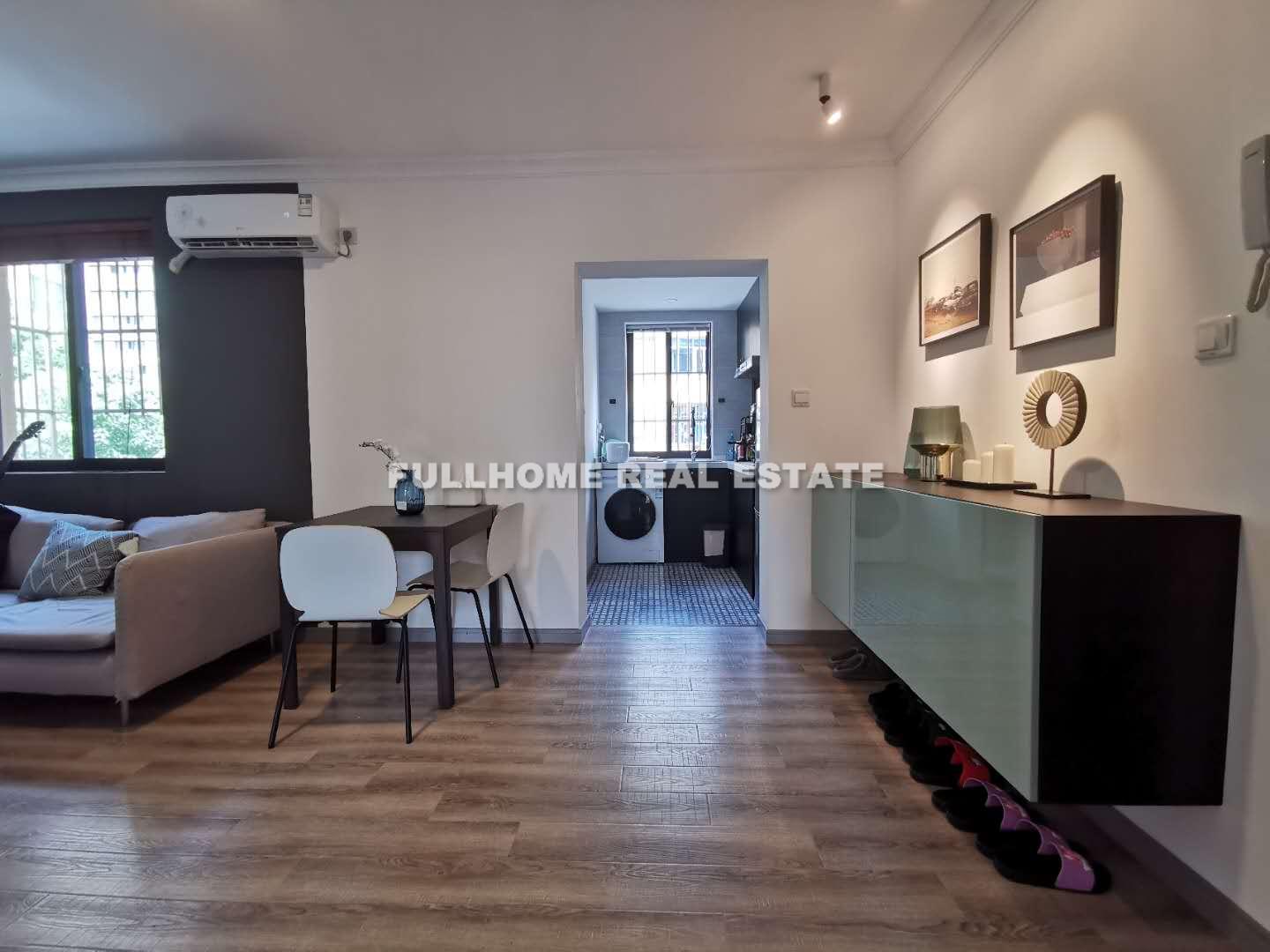 Meihua Unit - 2 bedroom apartment in Shanghai, Other Areas, Pudong