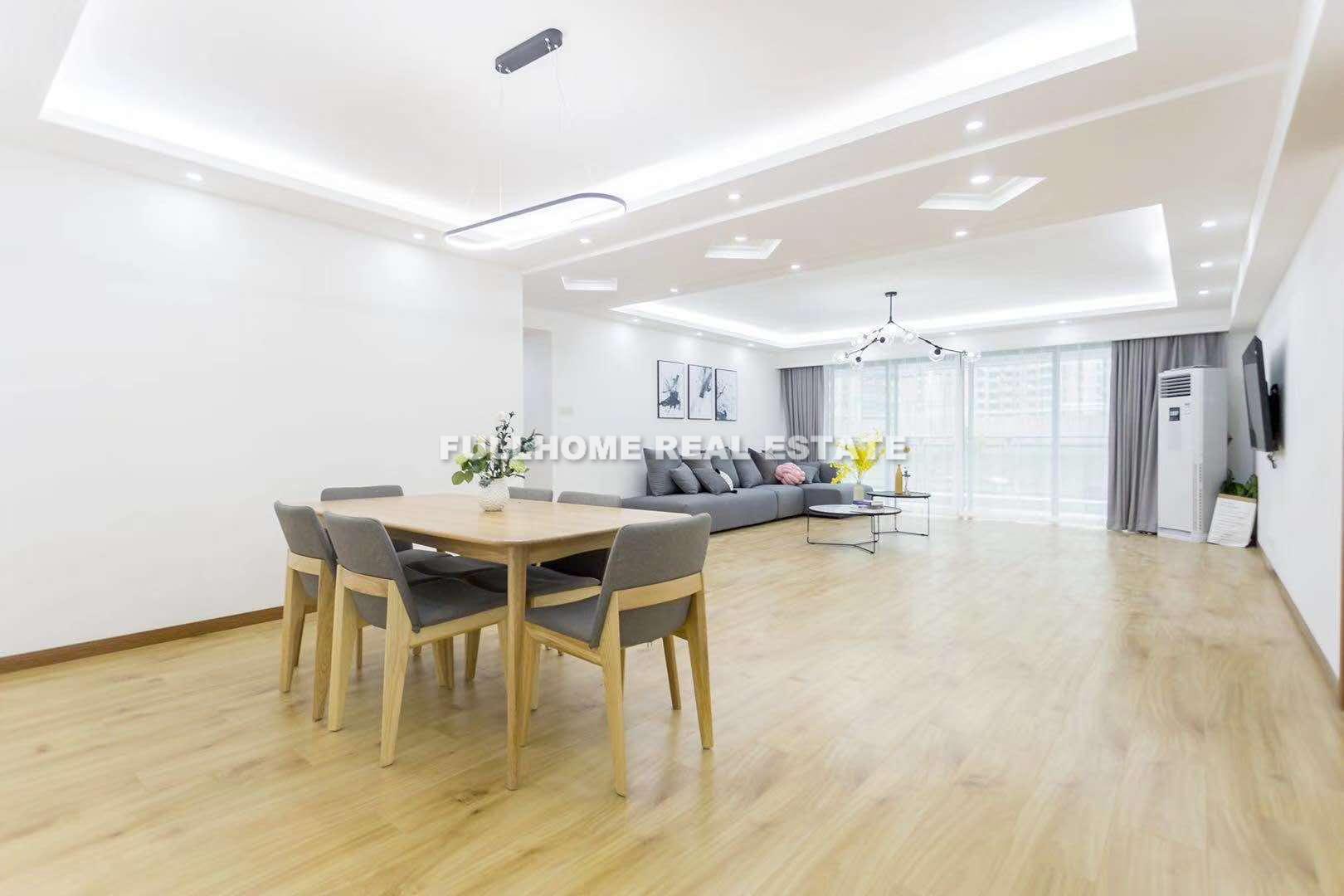 LaDoll International City - 5 bedroom apartment in Shanghai, Jing An, Downtown