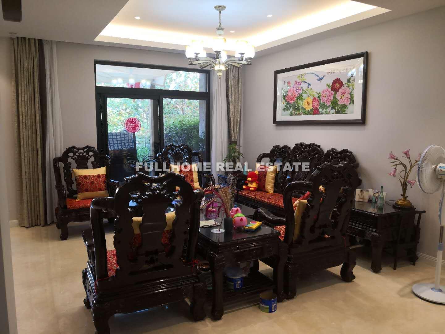Hongqiao Rongjing - 4 bedroom apartment in Shanghai, Qingpu, Suburb