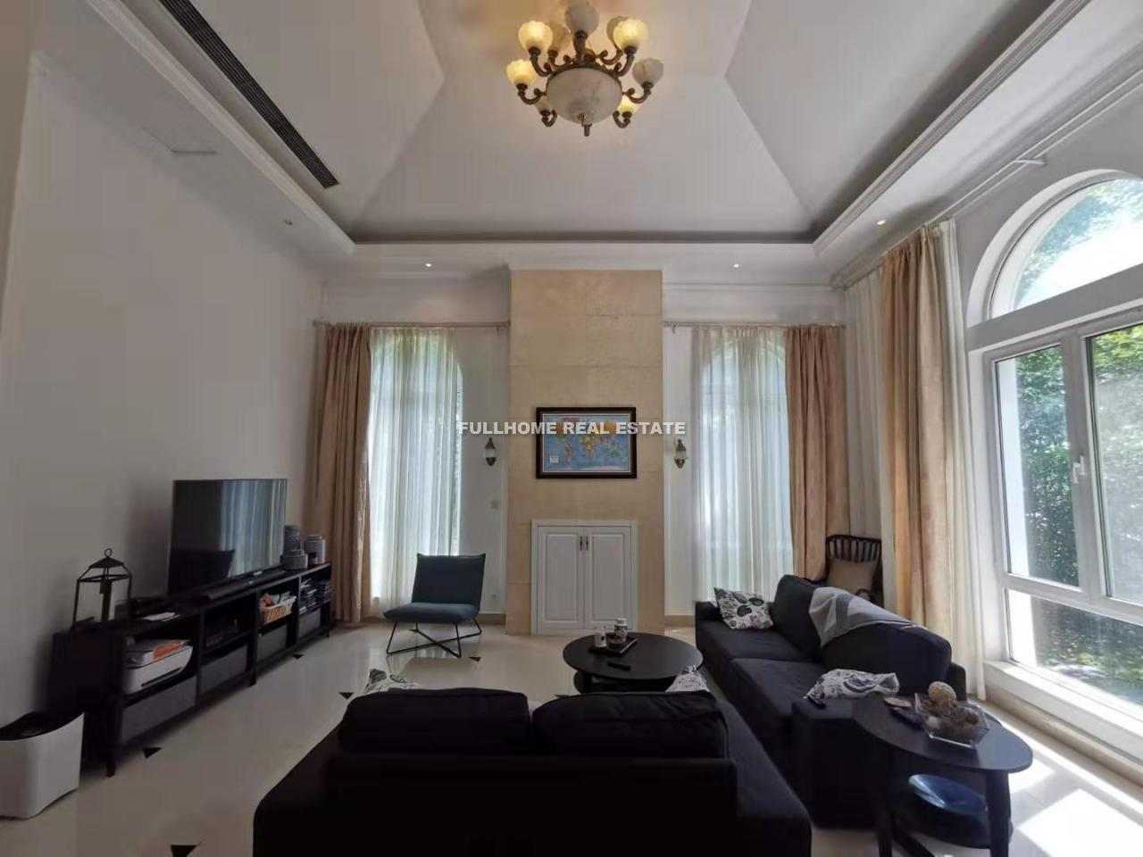 Risen Garden - 4 bedroom apartment in Shanghai, Minhang, Suburb