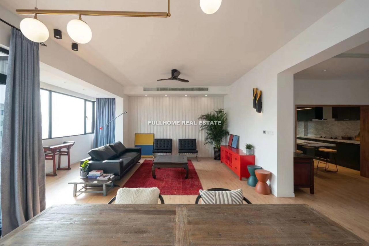 St. Johnson - 4 bedroom apartment in Shanghai, Zhongshan Park, Downtown