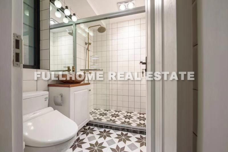Lane 500-1000 Julu Road Old House	 - Interior view 8, Shanghai rental property