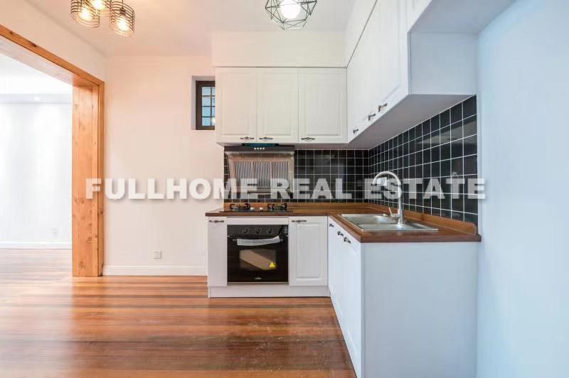 Lane 500-1000 Julu Road Old House	 - Interior view 3, Shanghai rental property