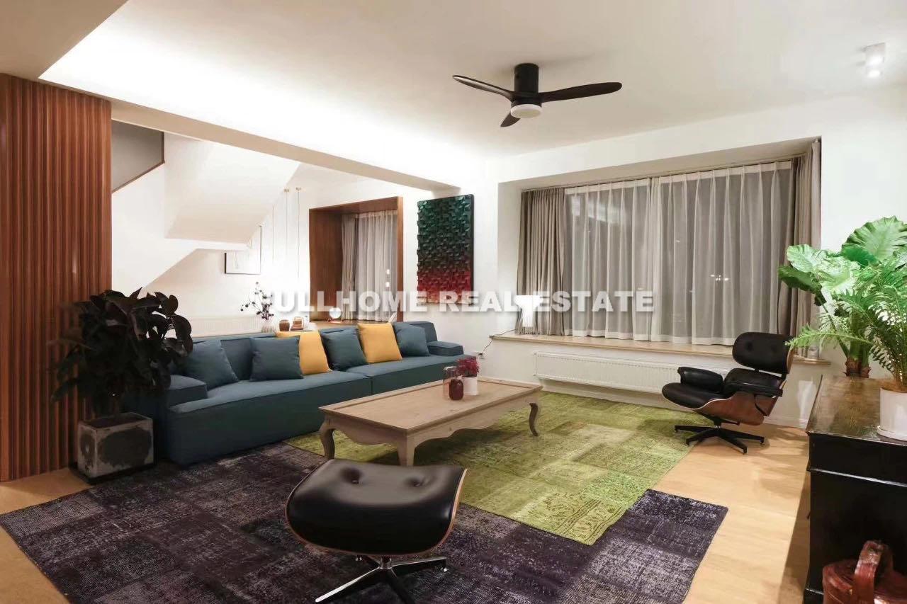 Tianji Garden - 5 bedroom apartment in Shanghai, Xujiahui, Downtown