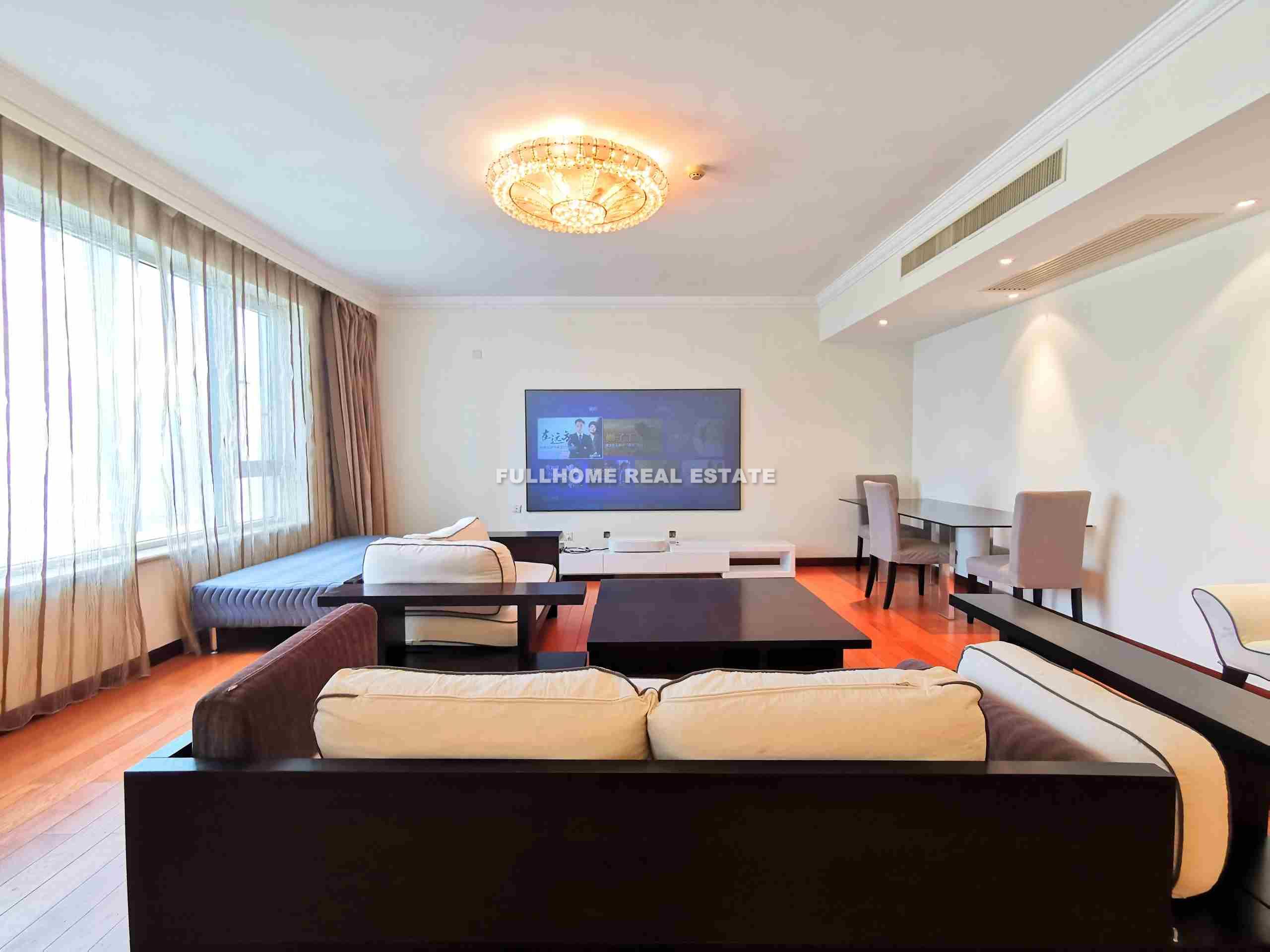Skyline Mansion - 3 bedroom apartment in Shanghai, Lujiazui, Pudong