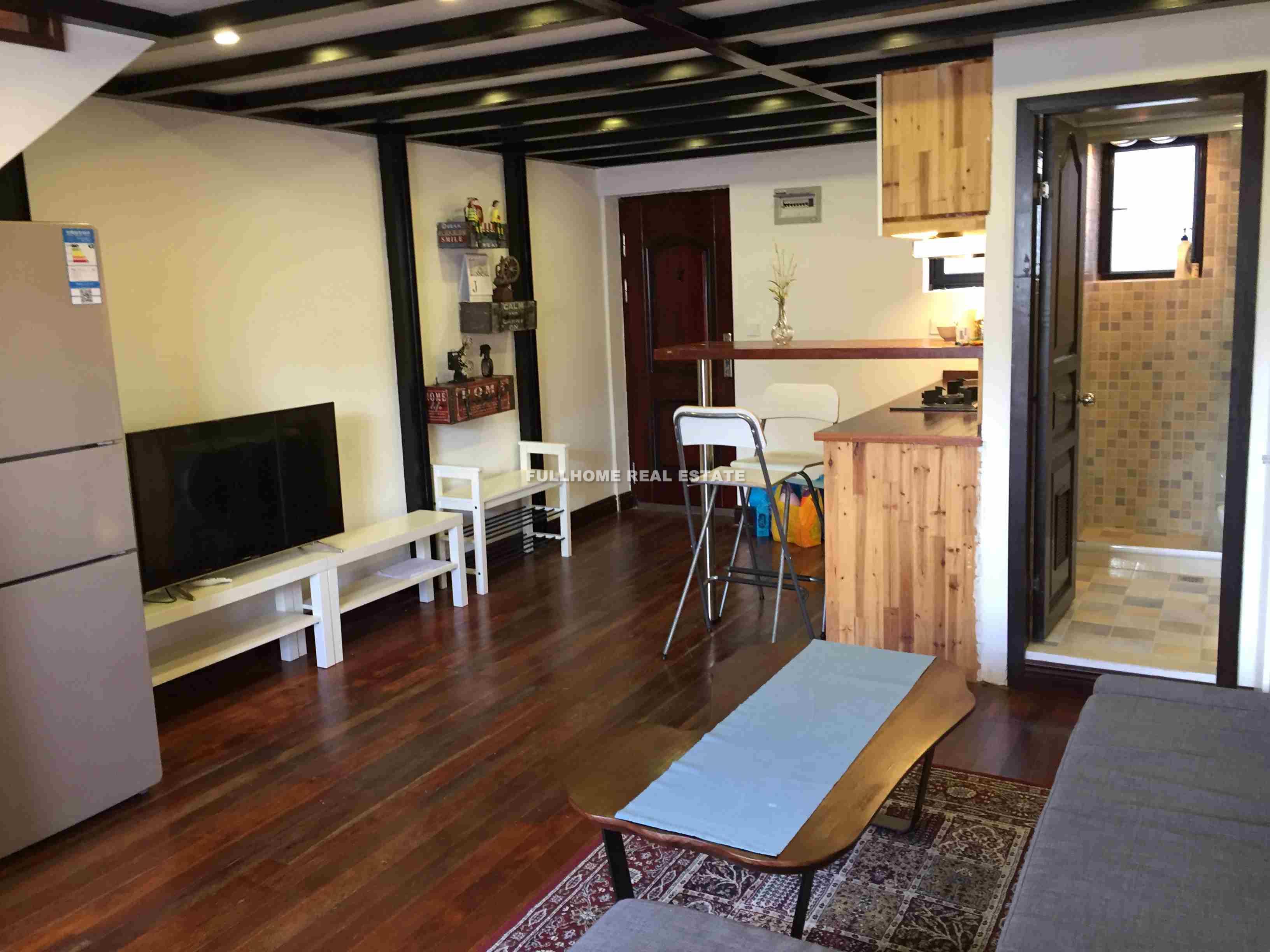 Same compound: Hujiang Villa, 1 bedrooms in Shanghai