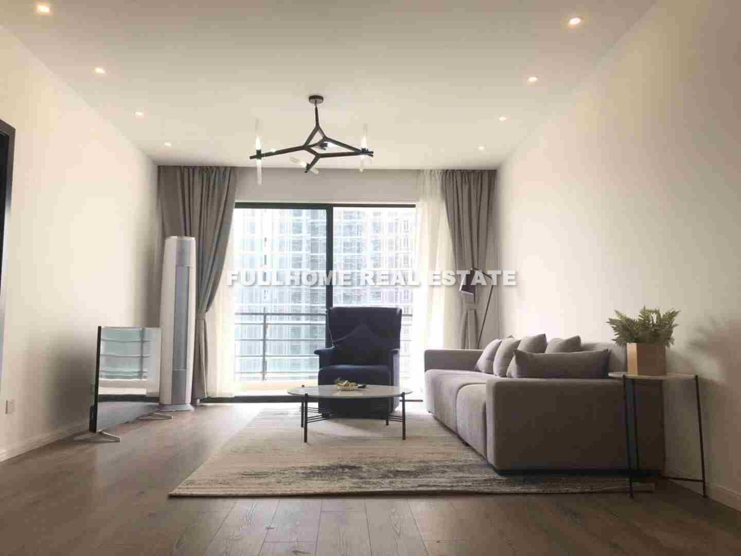 Huangpu Zhongxin City - 3 bedroom apartment in Shanghai, Xintiandi, Downtown
