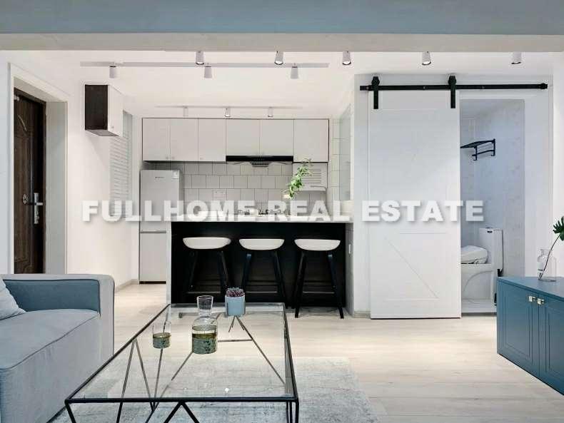 Same compound: Wuding Apartment, 1 bedrooms in Shanghai
