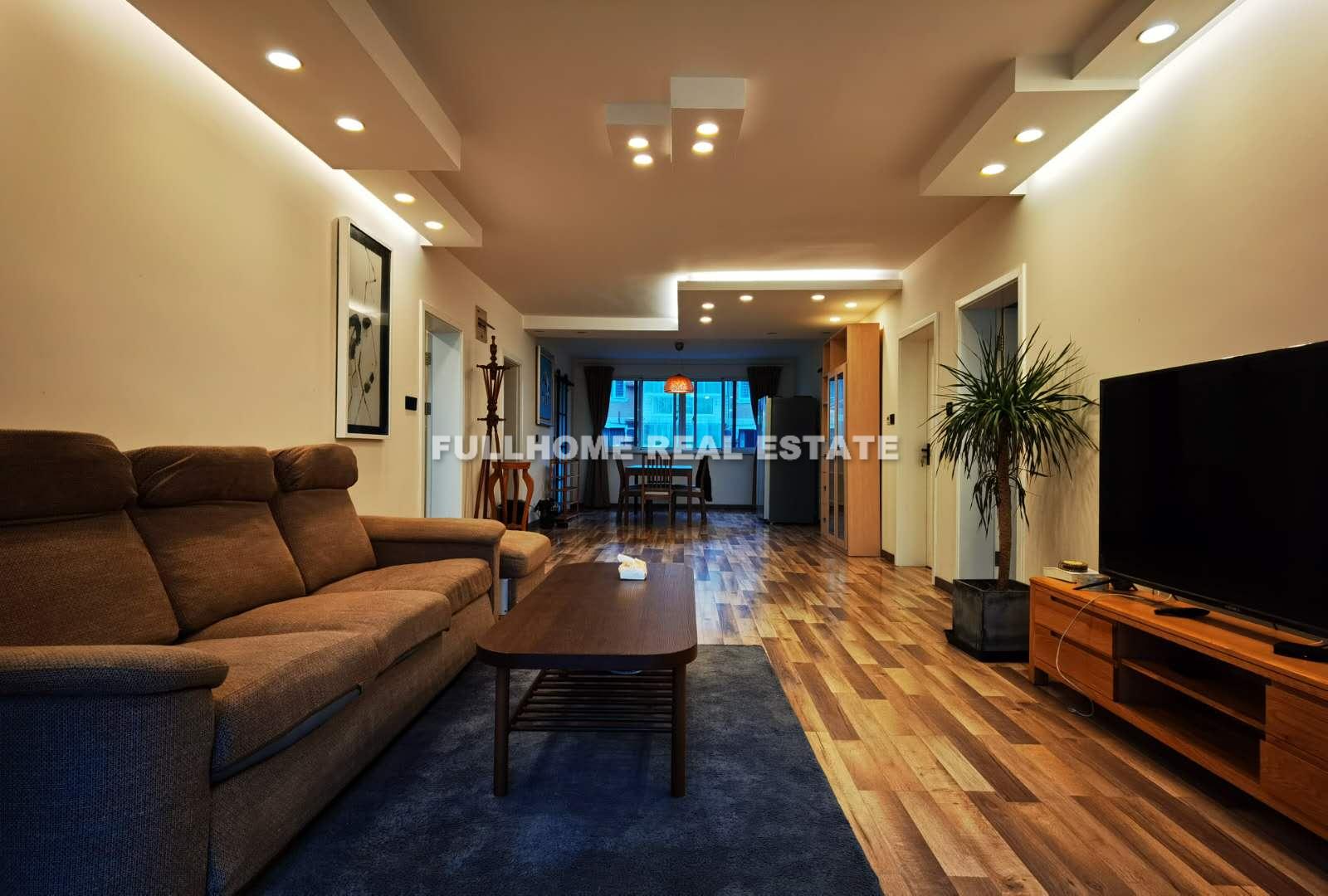 Similar property: Hua Guang Garden , 3 bedrooms, 150 sqm in Shanghai