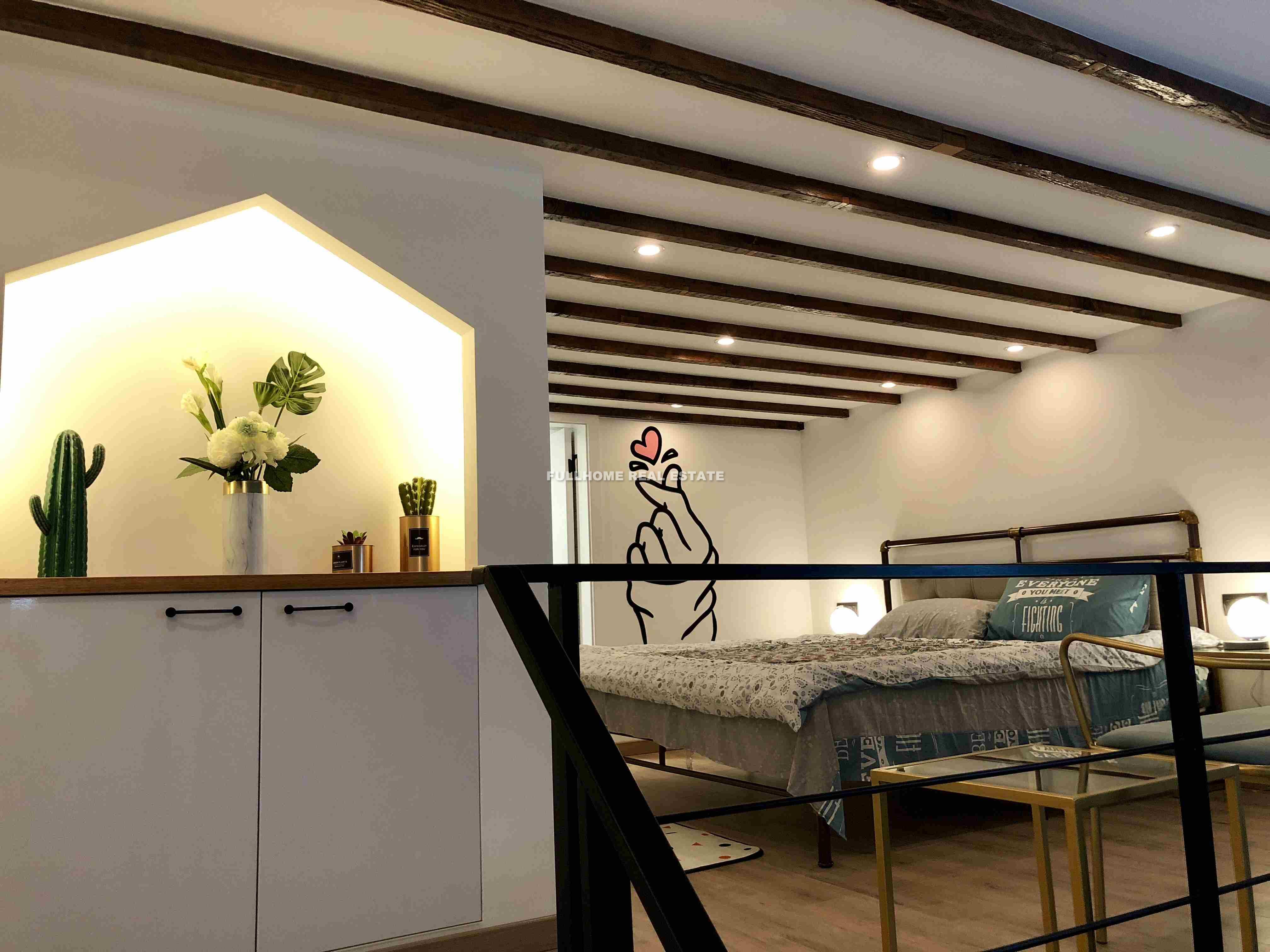 Lane 1-1000 Weihai Road Old House - Interior view 6, Shanghai rental property