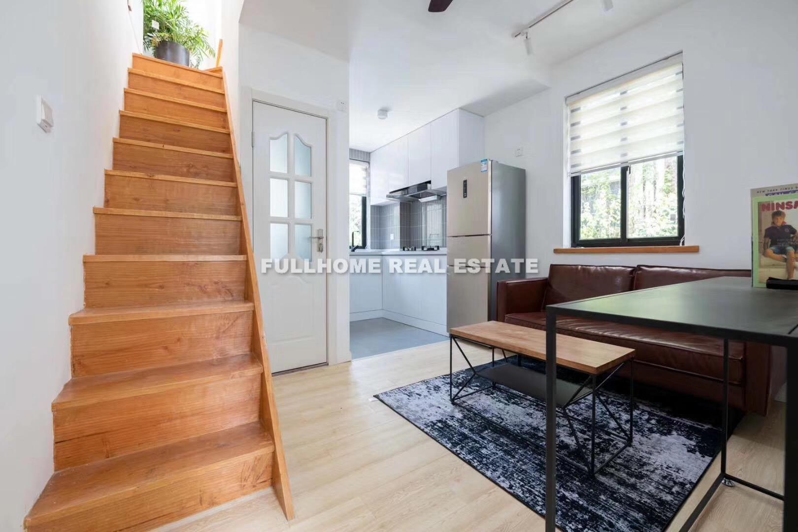 Lane 1-400 Julu Road Old House	 - Interior view 8, Shanghai rental property