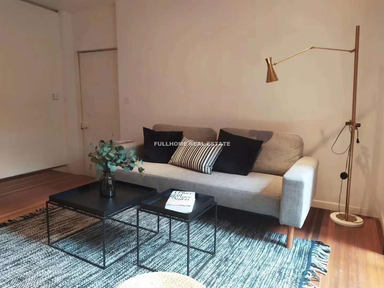 Lane 1-1000 North Shanxi Road Old House - Interior view 4, Shanghai rental property