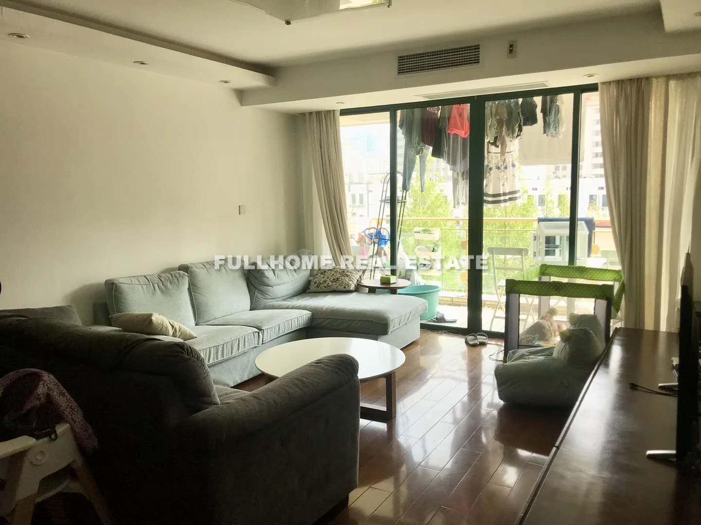 Oriental Manhattan - 3 bedroom apartment in Shanghai, Xujiahui, Downtown