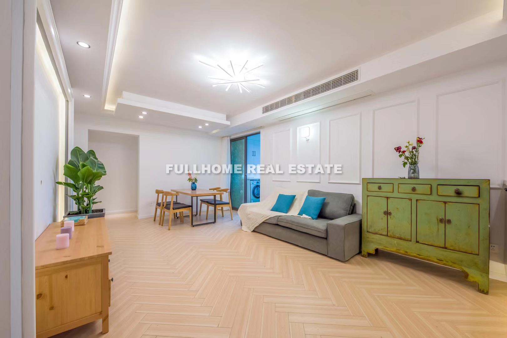Haisi Mansion - 3 bedroom apartment in Shanghai, Xujiahui, Downtown