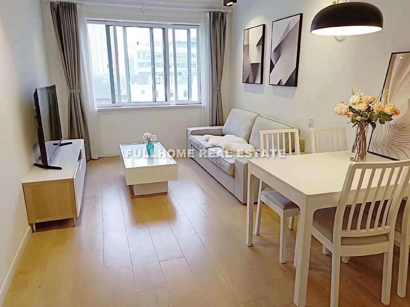 Dongan Apartment - 1 bedroom apartment in Shanghai, Jing An, Downtown