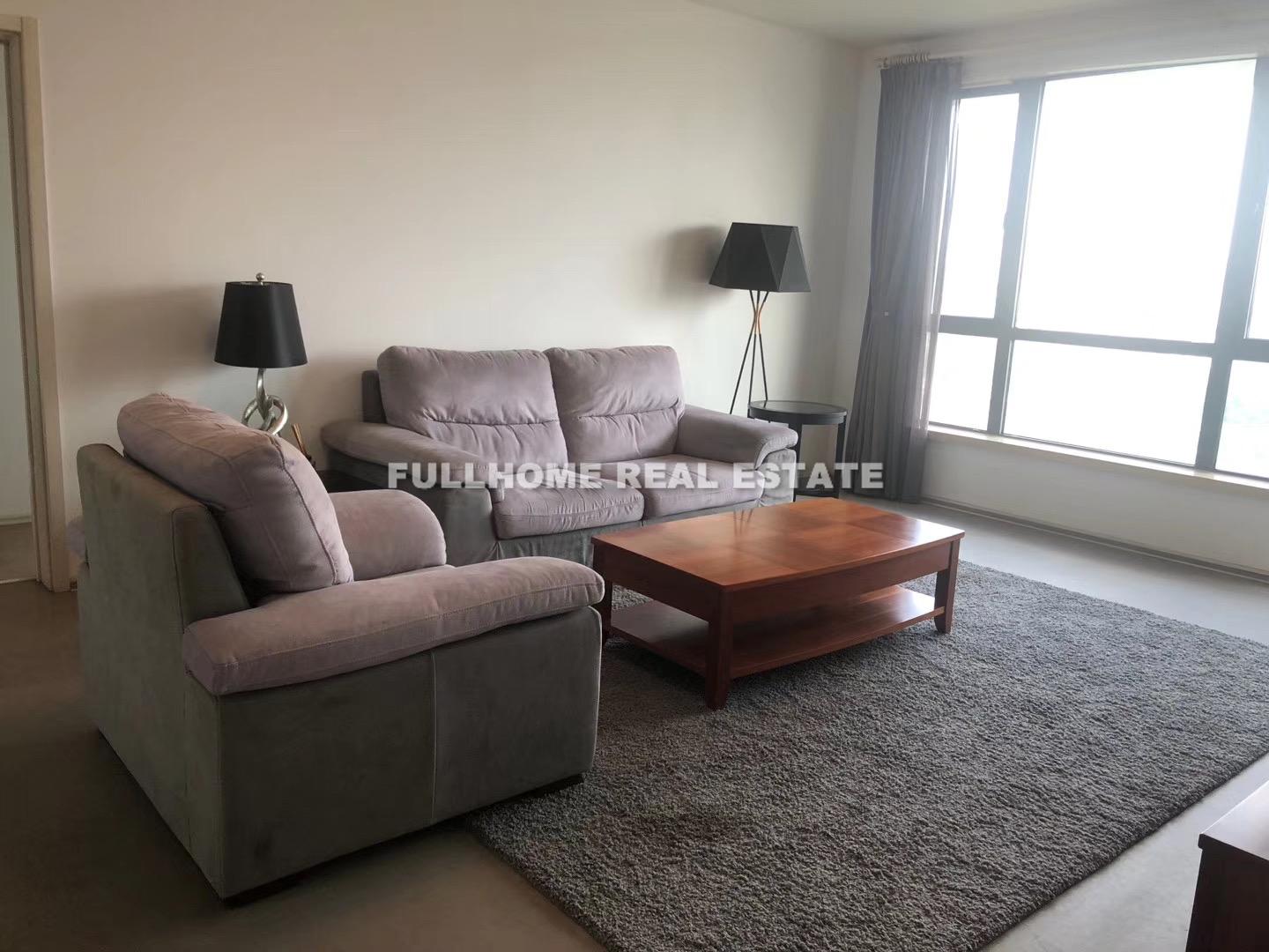 Top Of City - 3 bedroom apartment in Shanghai, People Square, Downtown