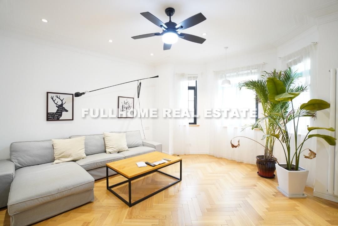 No.9 Xinle Road Old House - 3 bedroom apartment in Shanghai, Xujiahui, Downtown
